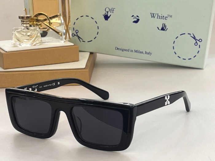 Top Quality O*ff W*hite Glasses