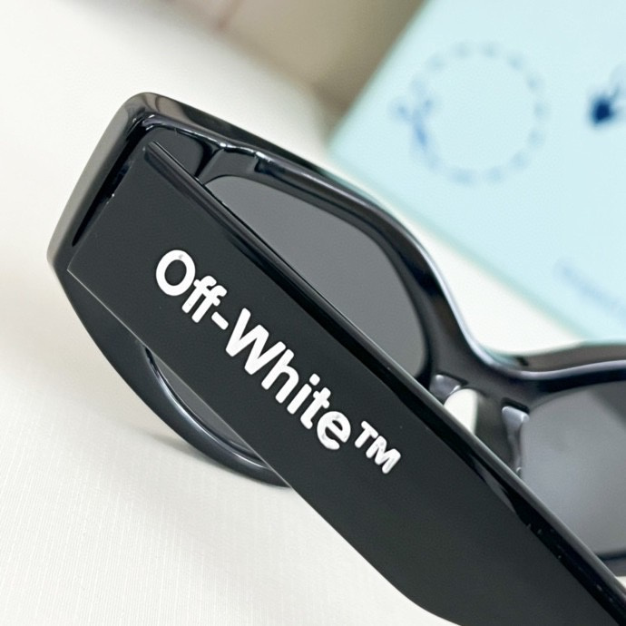 Top Quality O*ff W*hite Glasses