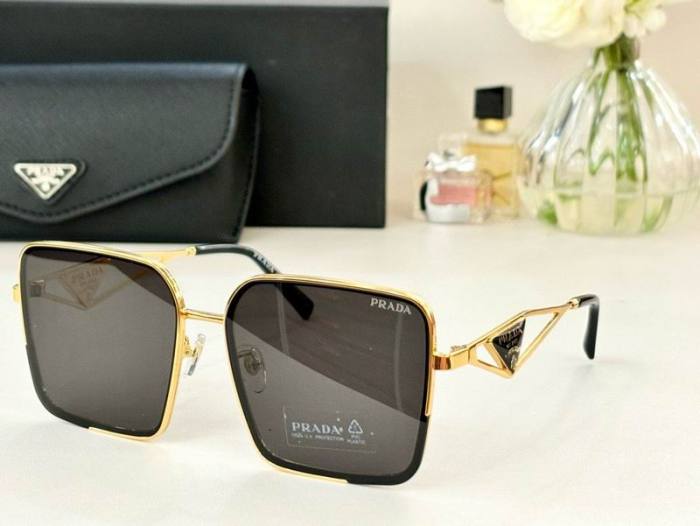 Top Quality  P*rada Glasses