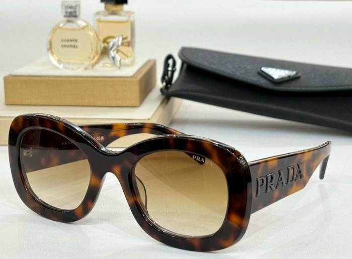 Top Quality  P*rada Glasses