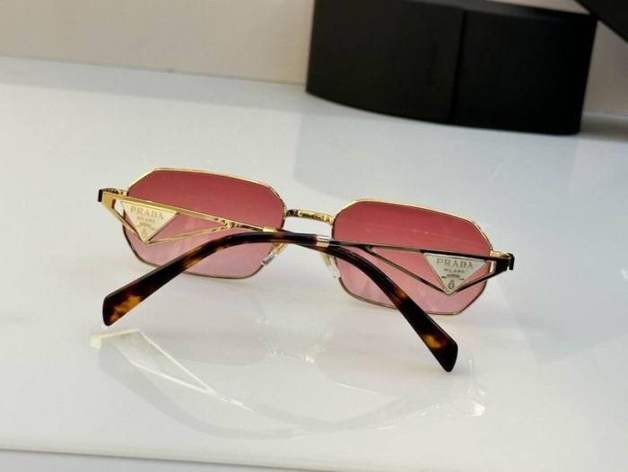 Top Quality  P*rada Glasses