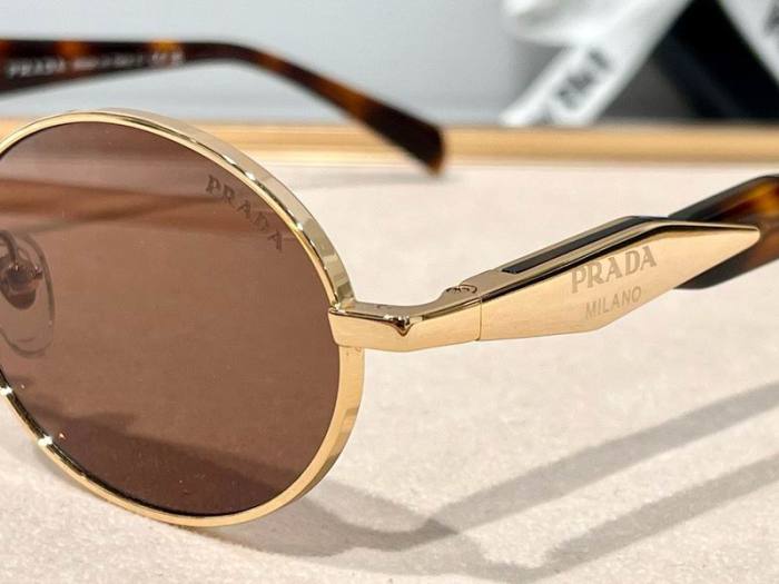 Top Quality  P*rada Glasses
