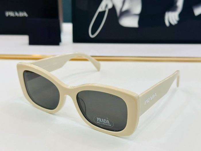 Top Quality  P*rada Glasses