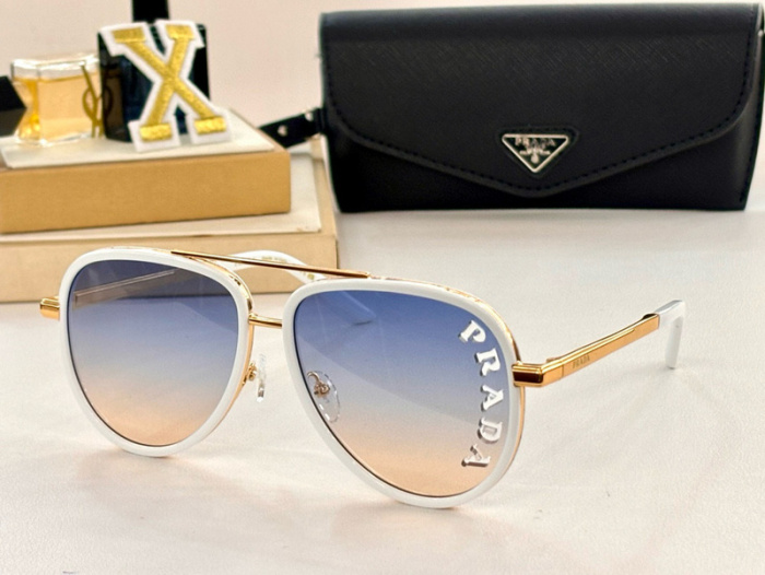Top Quality  P*rada Glasses