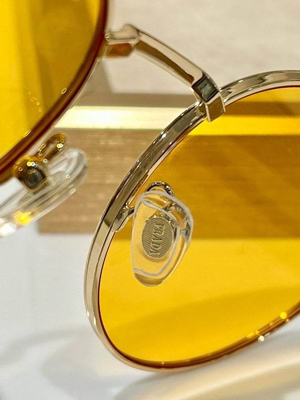 Top Quality  P*rada Glasses