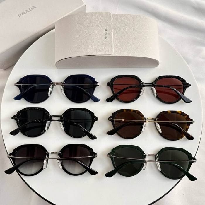 Top Quality  P*rada Glasses