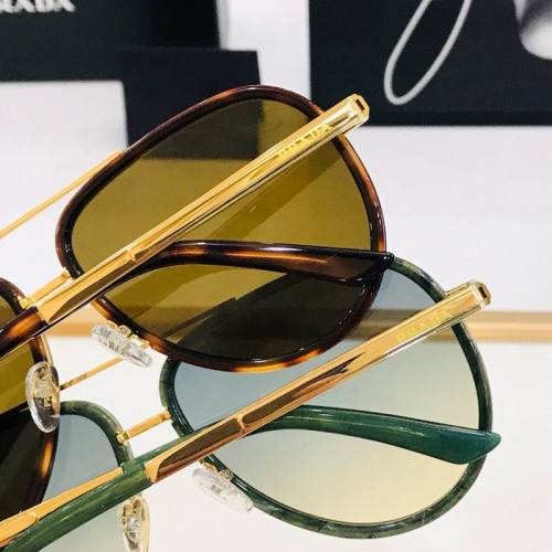 Top Quality  P*rada Glasses