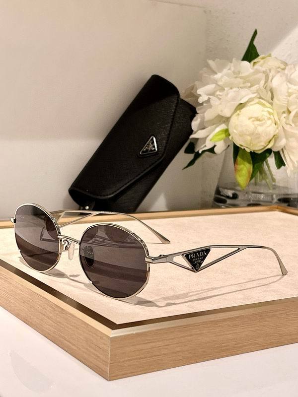 Top Quality  P*rada Glasses