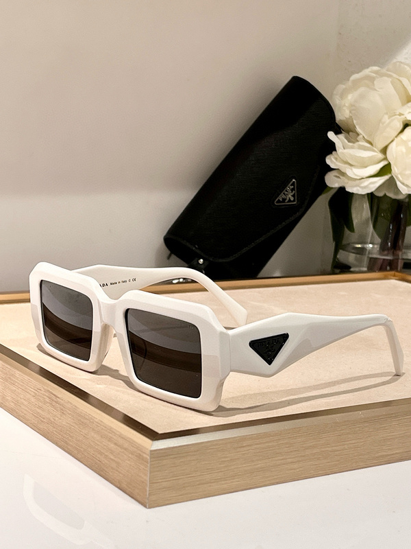 Top Quality  P*rada Glasses
