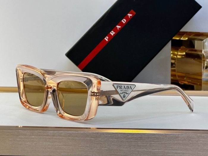 Top Quality  P*rada Glasses