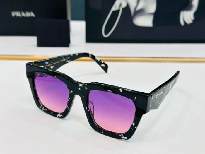 Top Quality  P*rada Glasses