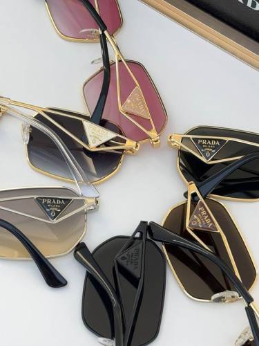 Top Quality  P*rada Glasses