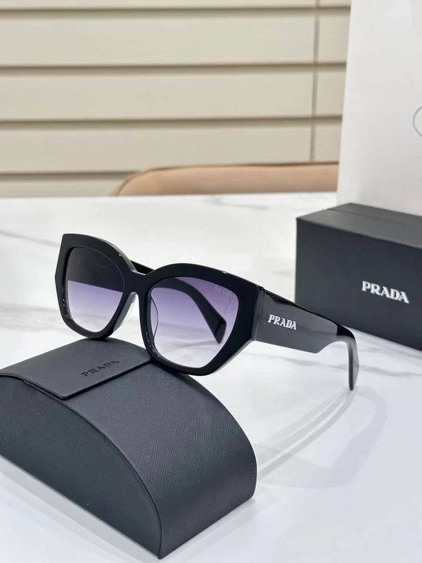 Top Quality  P*rada Glasses