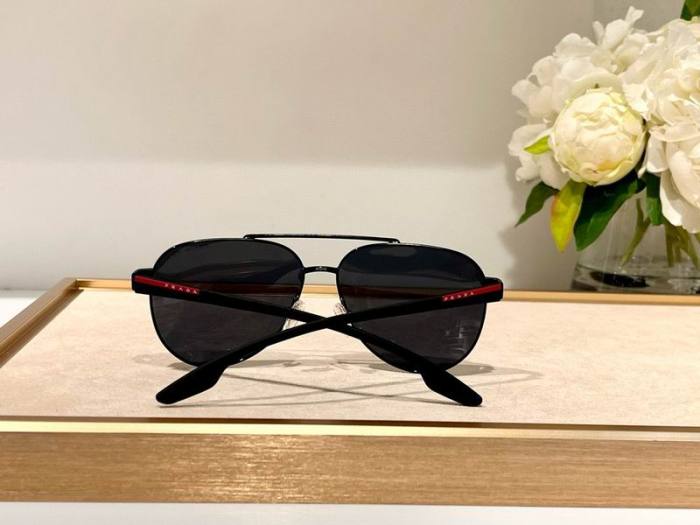 Top Quality  P*rada Glasses