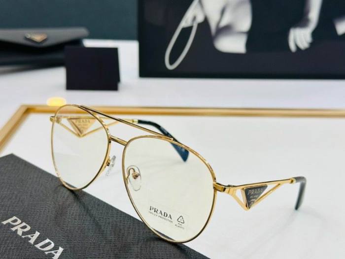 Top Quality  P*rada Glasses