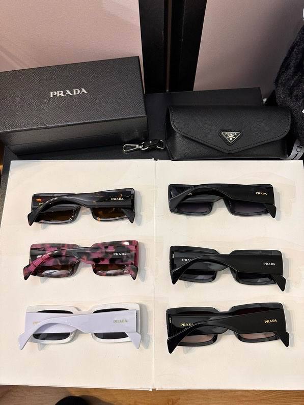 Top Quality  P*rada Glasses