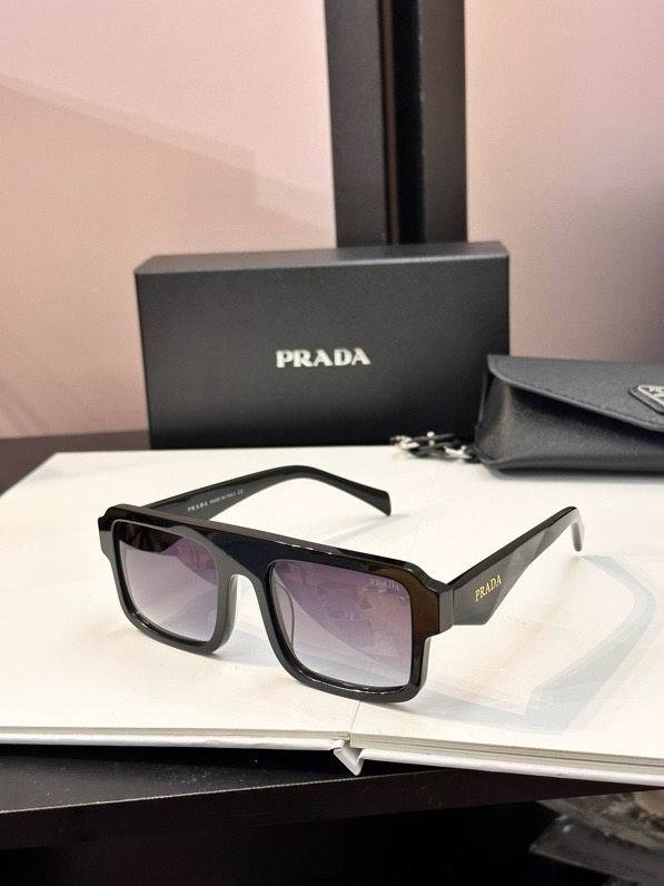 Top Quality  P*rada Glasses