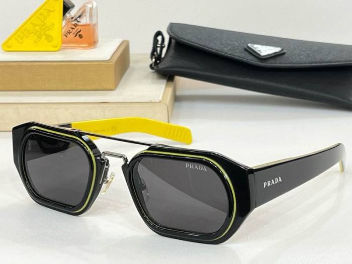Top Quality  P*rada Glasses