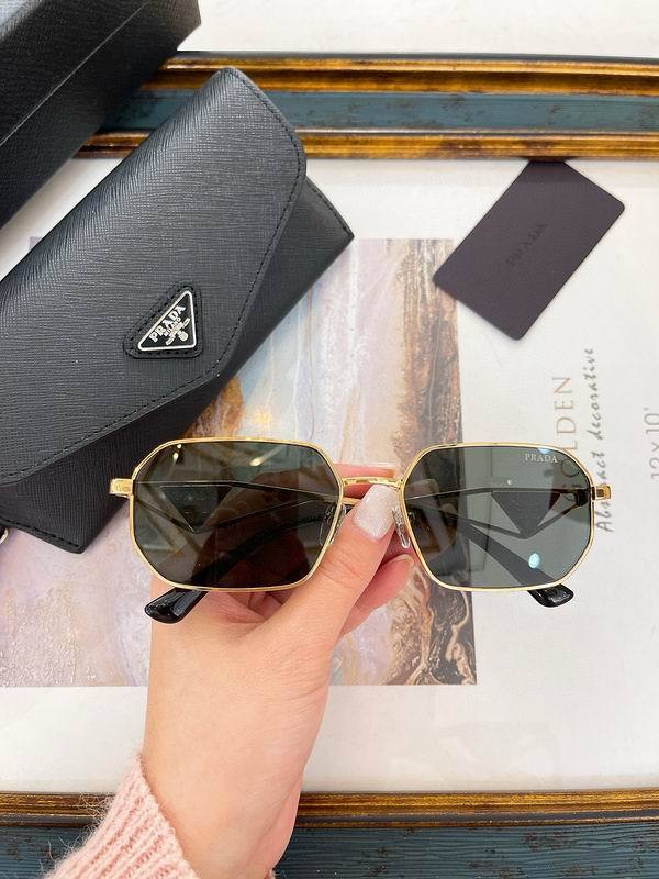 Top Quality  P*rada Glasses