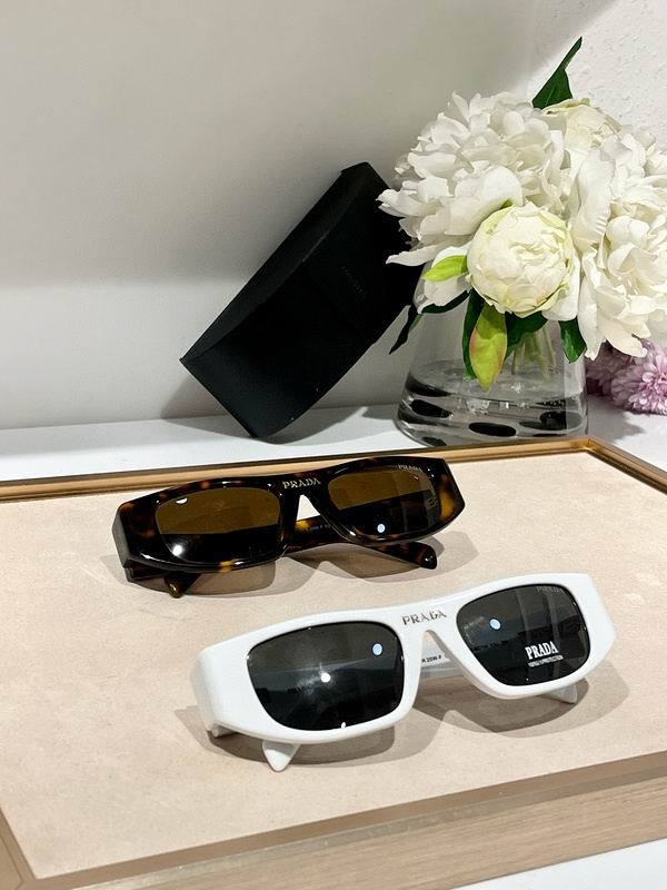 Top Quality  P*rada Glasses