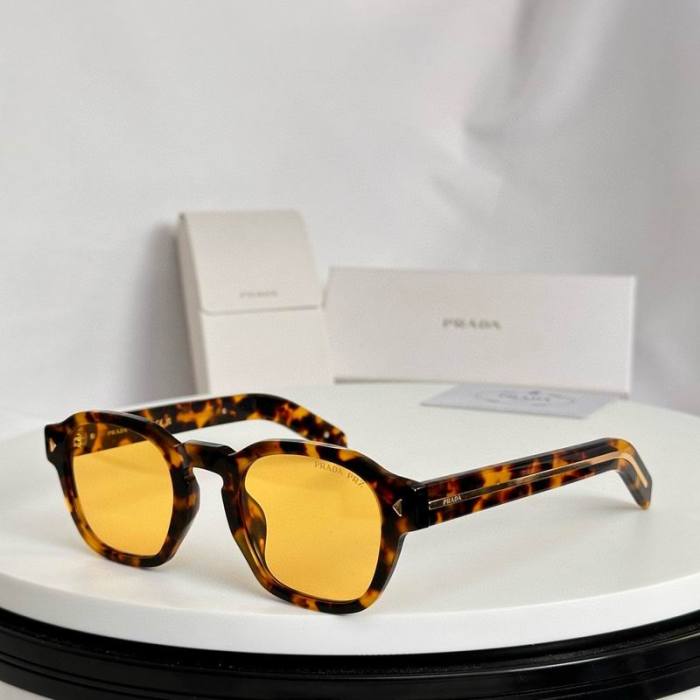 Top Quality  P*rada Glasses