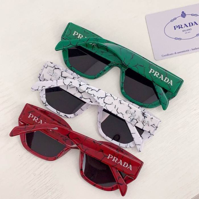Top Quality  P*rada Glasses