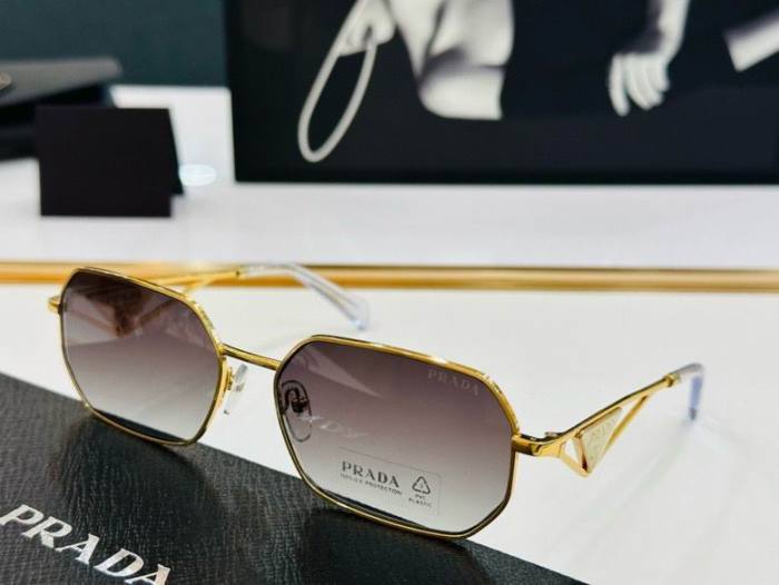 Top Quality  P*rada Glasses