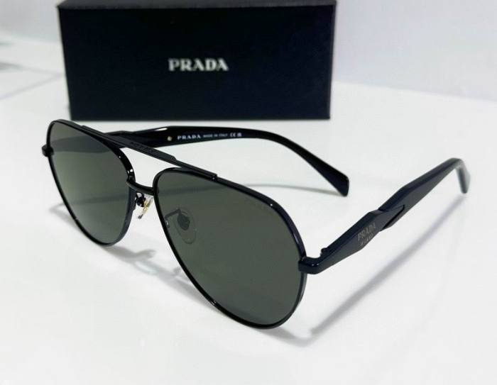Top Quality  P*rada Glasses