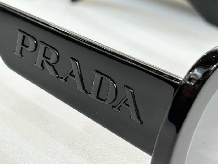 Top Quality  P*rada Glasses