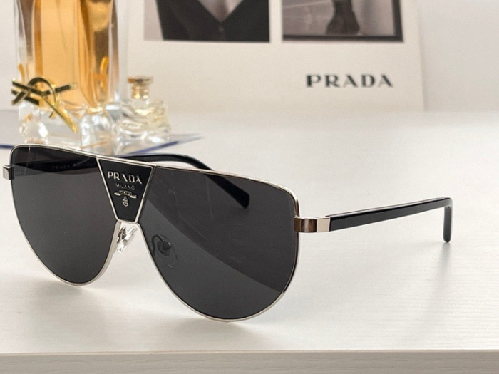 Top Quality  P*rada Glasses