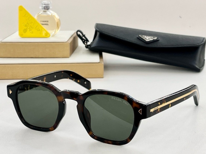 Top Quality  P*rada Glasses