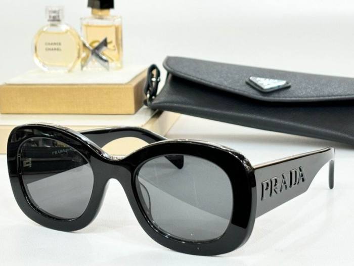 Top Quality  P*rada Glasses