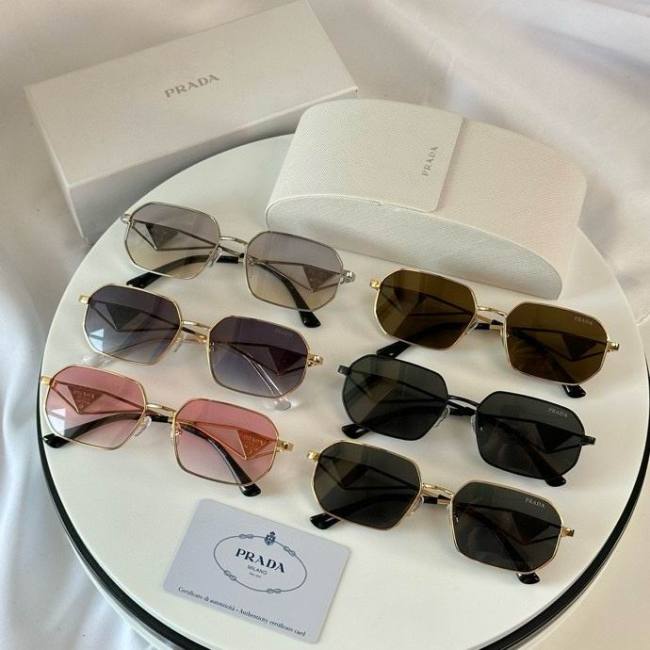 Top Quality  P*rada Glasses