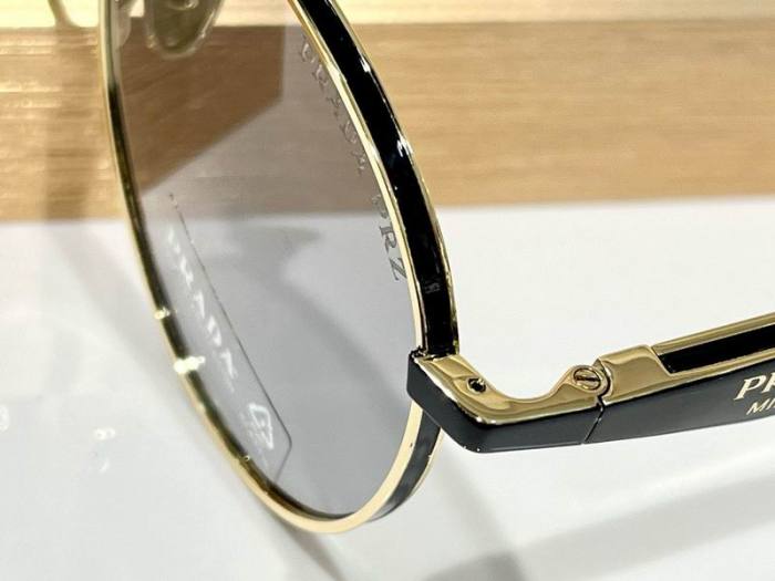 Top Quality  P*rada Glasses