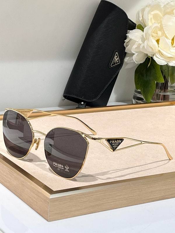 Top Quality  P*rada Glasses