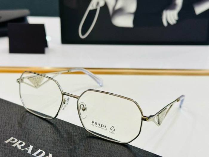 Top Quality  P*rada Glasses