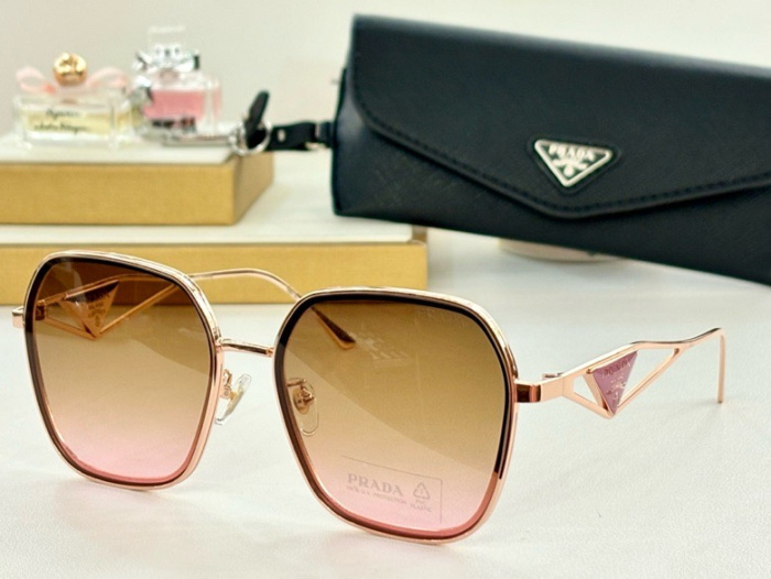 Top Quality  P*rada Glasses