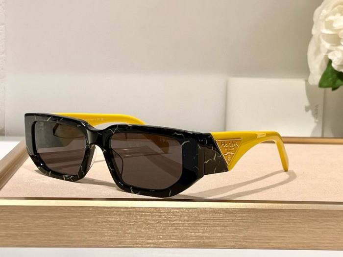 Top Quality  P*rada Glasses