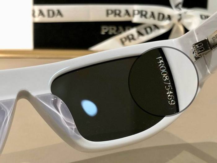 Top Quality  P*rada Glasses