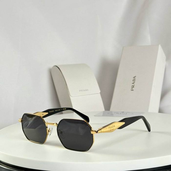 Top Quality  P*rada Glasses