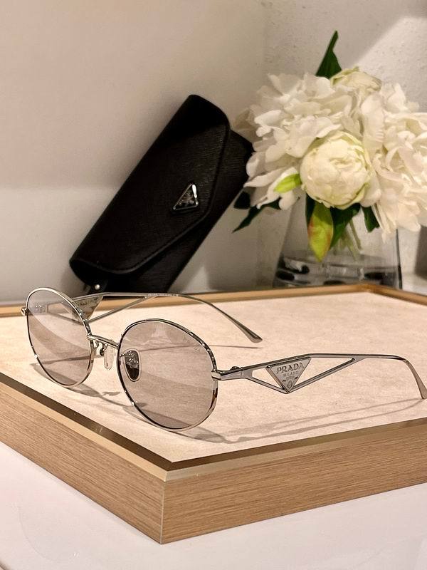 Top Quality  P*rada Glasses