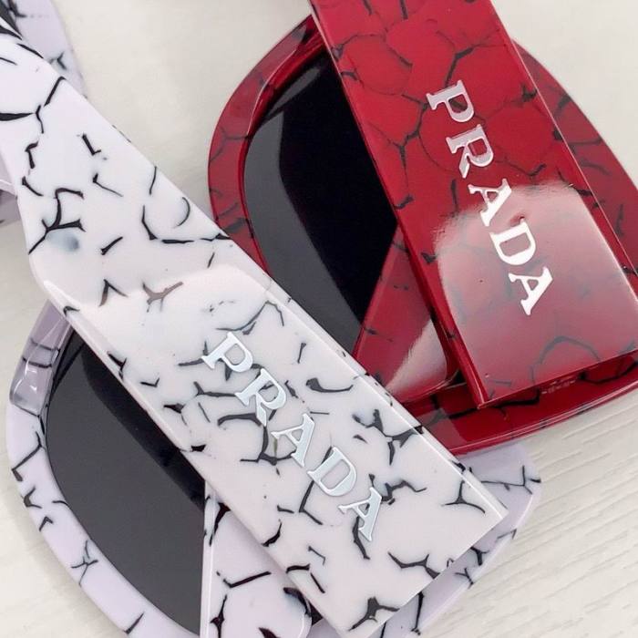 Top Quality  P*rada Glasses
