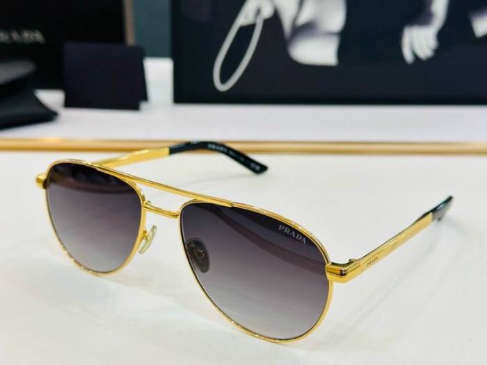 Top Quality  P*rada Glasses