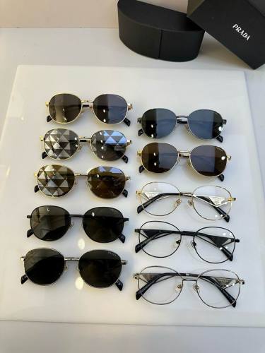 Top Quality  P*rada Glasses