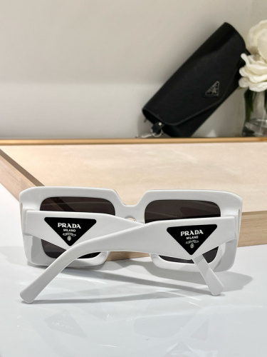 Top Quality  P*rada Glasses