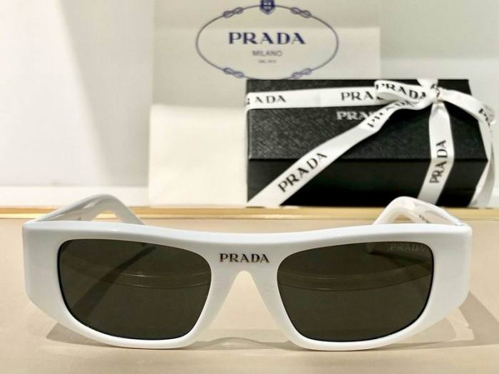 Top Quality  P*rada Glasses