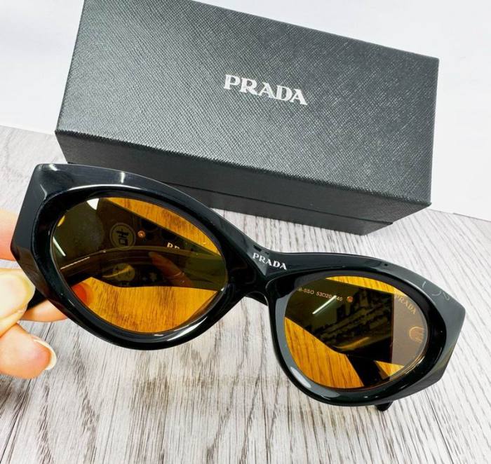Top Quality  P*rada Glasses