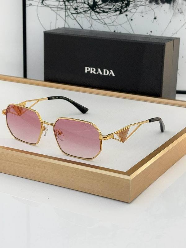 Top Quality  P*rada Glasses
