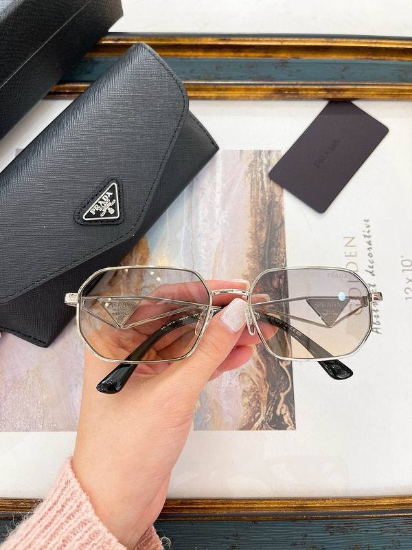 Top Quality  P*rada Glasses
