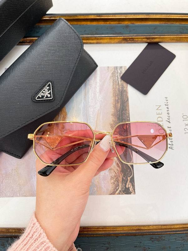 Top Quality  P*rada Glasses